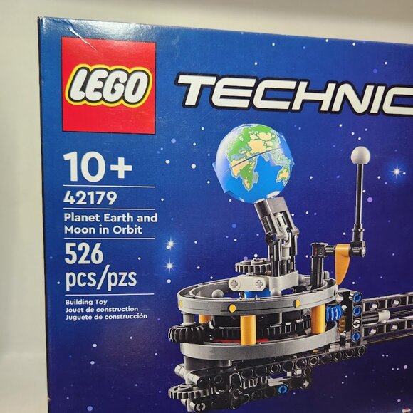 42179 LEGO Technic Planet Earth Moon Sun in Orbit Building Set Outer Space Solar - Picture 7 of 13